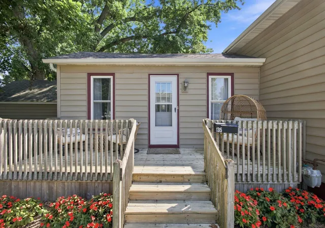 Photo 3 of Sale Pending at 1315 Scott St, La Porte, IN 46350 | MLS# 844271 | Listing updated on 2026-08-31