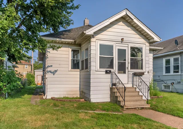 Photo 3 of Single family home for sale at 6425 Van Buren Ave, Hammond, IN 46324 | MLS# 844262 | Listing updated on 2026-08-24