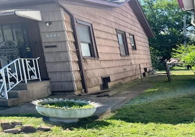 2nd image of 3740 Monroe St, Gary, IN 46408 | MLS# 844269
