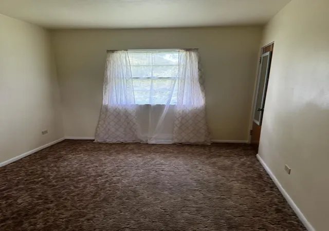 Photo 3 of Sale Pending at 1394 Burns Dr, Portage, IN 46368 | MLS# 844287 | Listing updated on 2026-09-15
