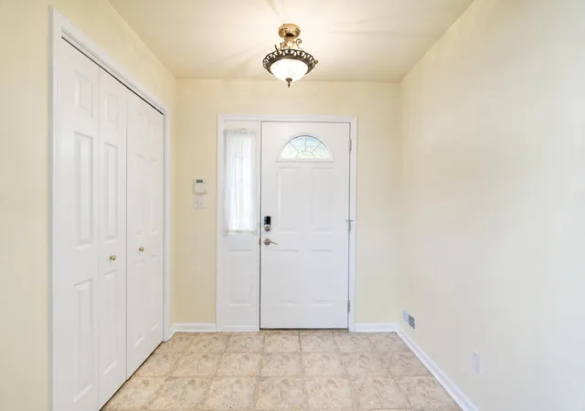 4th image of 1642 Flag Ct, Crown Point, IN 46307 | MLS# 844338