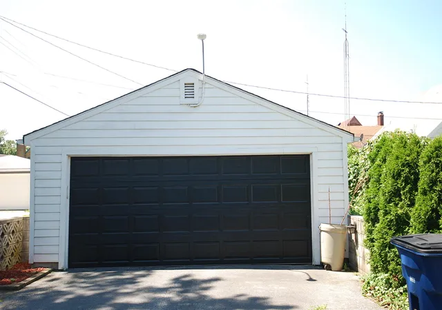 Photo 4 of Single family home for sale at 415 Thurman Ave, Michigan City, IN 46360 | MLS# 844283 | Listing updated on 2026-08-25