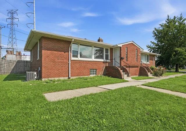 1st image of 4757 Catalpa Ave, Hammond, IN 46327 | MLS# 844303