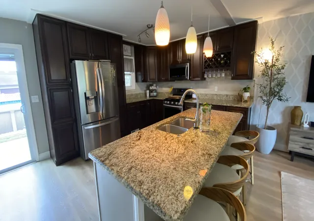 Photo 2 of Sale Pending at 1425 W 97th Pl, Crown Point, IN 46307 | MLS# 844569 | Listing updated on 2026-09-17