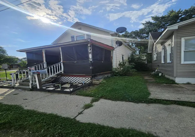 Photo 2 of Single family home for sale at 404 Green St, Michigan City, IN 46360 | MLS# 844647 | Listing updated on 2026-09-01