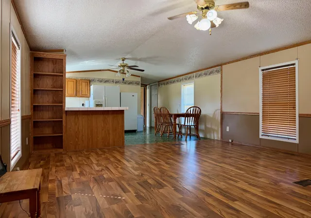 Photo 3 of Manufactured home for sale at 7497 S 250 W, North Judson, IN 46366 | MLS# 844314 | Listing updated on 2026-08-30