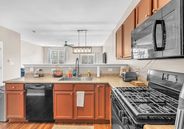5th image of 877 Flagstone Dr, Dyer, IN 46311 | MLS# 844336