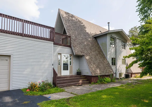 Photo 3 of Single family home for sale at 9111 S 335 E, Brook, IN 47922 | MLS# 844330 | Listing updated on 2026-08-30