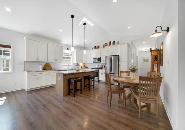 Photo 4 of Single family home for sale at 701 Verdano Ter, Crown Point, IN 46307 | MLS# 844500 | Listing updated on 2026-08-31