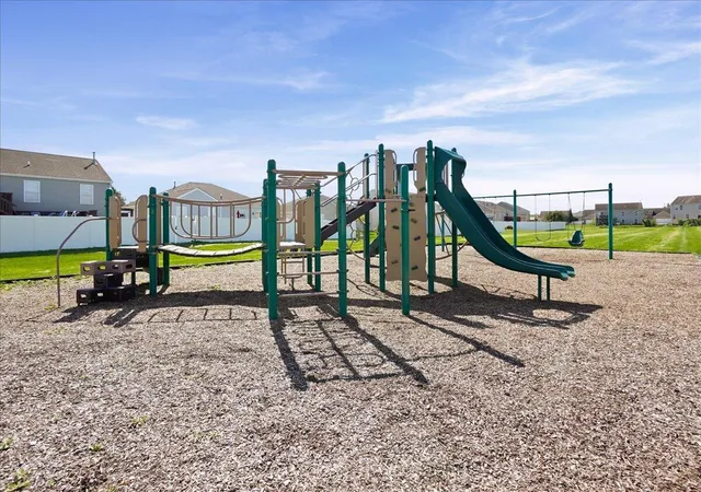 35th image of 10725 Illinois St, Crown Point, IN 46307 | MLS# 844325