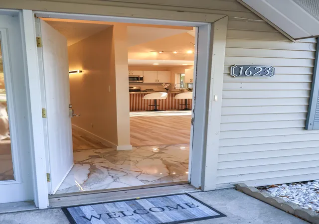 Photo 3 of Single family home for sale at 1623 E Coolspring Ave, Michigan City, IN 46360 | MLS# 844364 | Listing updated on 2026-09-28