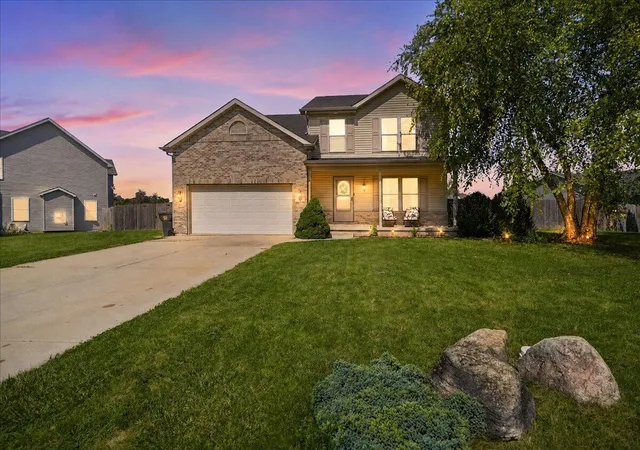 Photo 1 of Sale Pending at 328 Pepper Creek Dr, Valparaiso, IN 46385 | MLS# 844466 | Listing updated on 2026-08-31