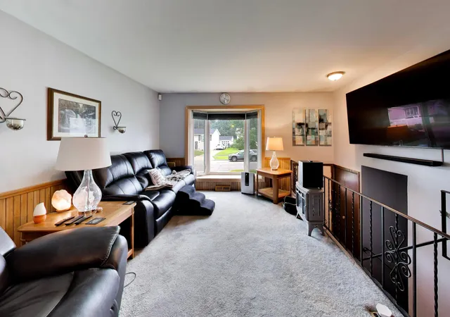 Photo 2 of Sale Pending at 3651 175th Place, Hammond, IN 46323 | MLS# 844660 | Listing updated on 2026-10-08