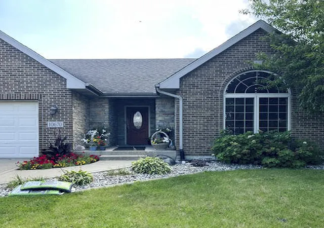 Photo 1 of Single family home for sale at 10670 Maine Dr, Crown Point, IN 46307 | MLS# 844400 | Listing updated on 2026-08-28