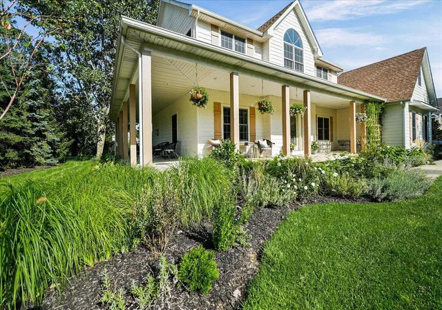 Photo 4 of Single family home for sale at 1909 Catkin Cir, Chesterton, IN 46304 | MLS# 844410 | Listing updated on 2026-09-14