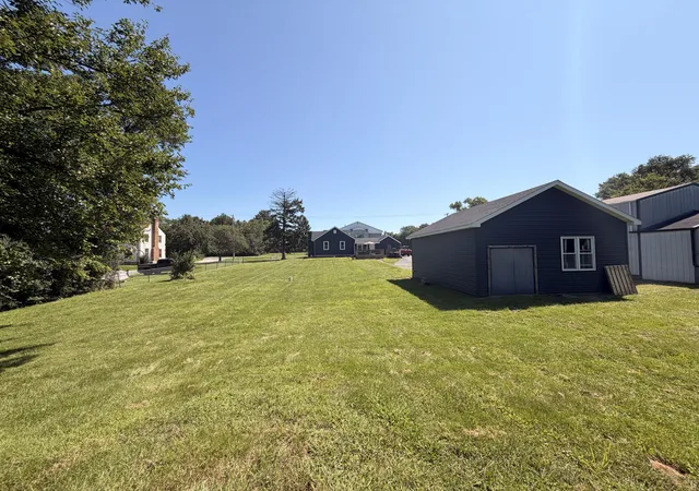 4th image of 7302 Grand Blvd, Hobart, IN 46342 | MLS# 844360