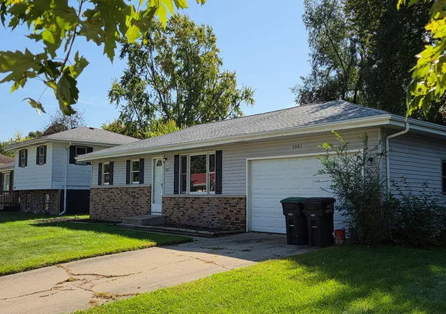 Photo 2 of Single family home for sale at 5581 Orchard Ave, Portage, IN 46368 | MLS# 844361 | Listing updated on 2026-10-11