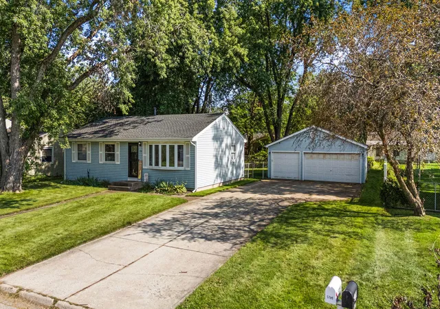 Photo 2 of Sale Pending at 5789 Springfield Ave, Portage, IN 46368 | MLS# 844455 | Listing updated on 2026-08-31