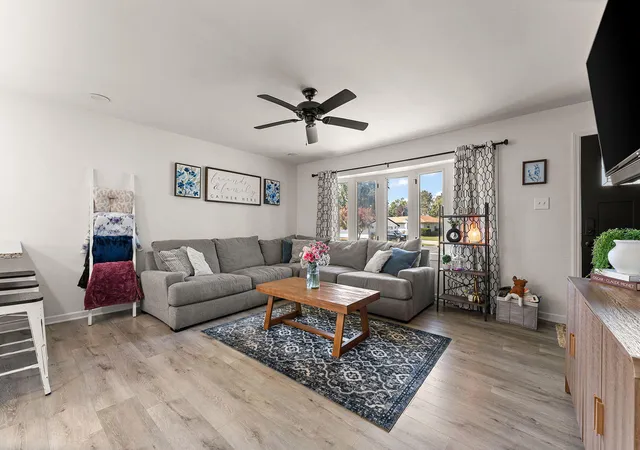 Photo 4 of Sale Pending at 5789 Springfield Ave, Portage, IN 46368 | MLS# 844455 | Listing updated on 2026-08-31