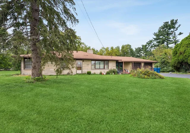 Single family home for sale at 180 S Mineral Springs Rd, Chesterton, IN 46304 | MLS# 845934