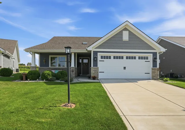 Photo 1 of Single family home for sale at 8069 Cranberry Dr, St. John, IN 46373 | MLS# 844520 | Listing updated on 2026-09-13