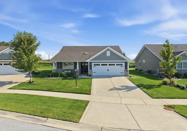 Photo 2 of Single family home for sale at 8069 Cranberry Dr, St. John, IN 46373 | MLS# 844520 | Listing updated on 2026-09-13