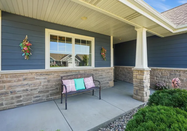 Photo 3 of Single family home for sale at 8069 Cranberry Dr, St. John, IN 46373 | MLS# 844520 | Listing updated on 2026-09-13