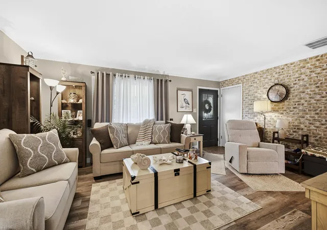 Photo 3 of Single family home for sale at 155 Lexington St, Valparaiso, IN 46385 | MLS# 844528 | Listing updated on 2026-09-17