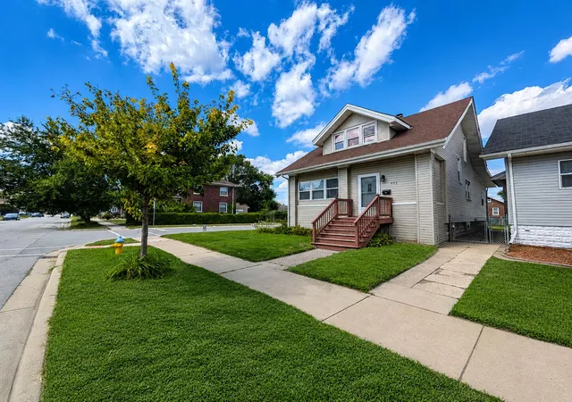 Photo 2 of Single family home for sale at 903 Drackert St, Hammond, IN 46320 | MLS# 844510 | Listing updated on 2026-09-02