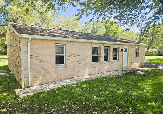 Photo 3 of Single family home for sale at 2813 New Hampshire St, Lake Station, IN 46405 | MLS# 844577 | Listing updated on 2026-10-03