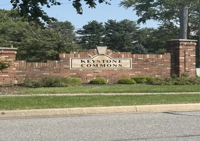 Photo 2 of Condo for sale at 2909 Foggy Glen Dr, Valparaiso, IN 46385 | MLS# 844470 | Listing updated on 2026-09-07