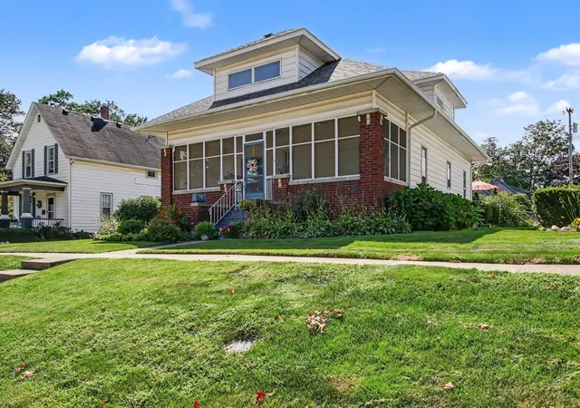Photo 4 of Single family home for sale at 210 G St, La Porte, IN 46350 | MLS# 844514 | Listing updated on 2026-09-03