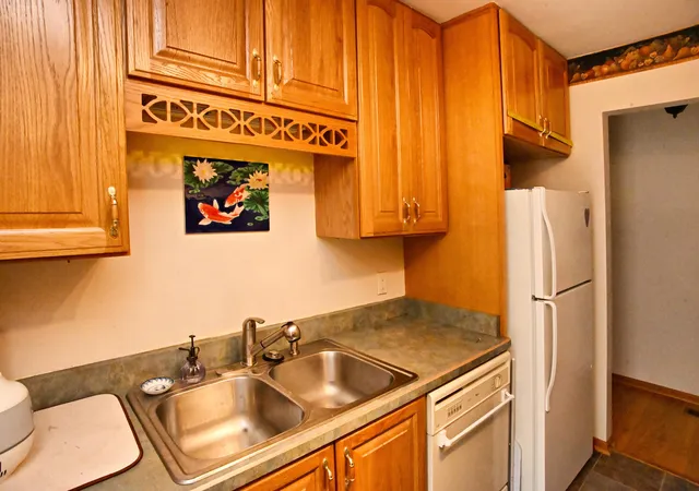 Photo 3 of Sale Pending at 1951 David Dr, Chesterton, IN 46304 | MLS# 844760 | Listing updated on 2026-09-05