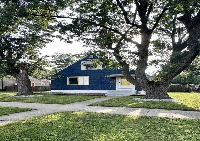 Single family home for sale at 6728 Baring Ave, Hammond, IN 46324 | MLS# 844484