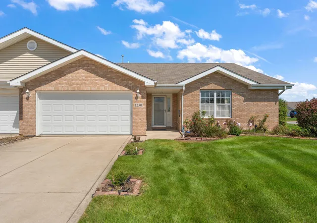Photo 1 of Sale Pending at 1230 W 82nd Ln, Merrillville, IN 46410 | MLS# 844480 | Listing updated on 2026-09-27