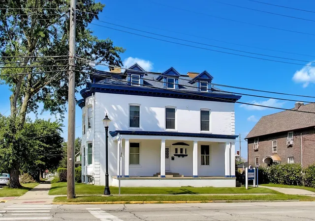 Photo 1 of Single family home for sale at 831 Washington St, Michigan City, IN 46360 | MLS# 844527 | Listing updated on 2026-09-07