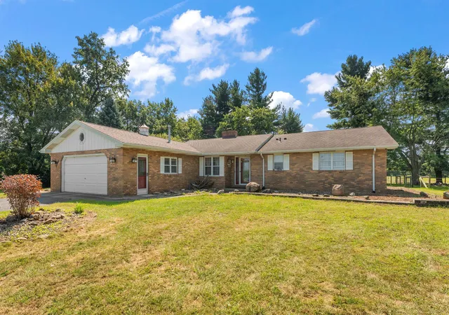 Photo 2 of Sale Pending at 6611 W 1350 N, De Motte, IN 46310 | MLS# 844557 | Listing updated on 2026-09-12