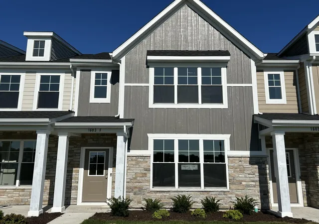 Photo 1 of Townhouse for sale at 1603 Parkside Ln #F, Dyer, IN 46311 | MLS# 844533 | Listing updated on 2026-08-31