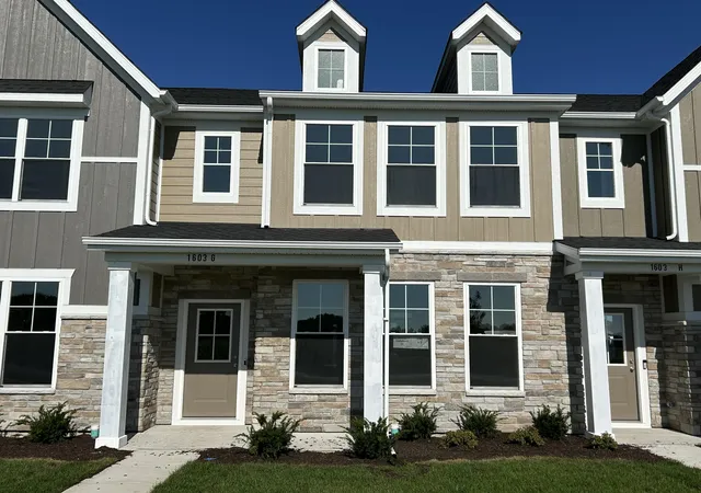 Photo 1 of Townhouse for sale at 1603 Parkside Ln #G, Dyer, IN 46311 | MLS# 844534 | Listing updated on 2026-08-31