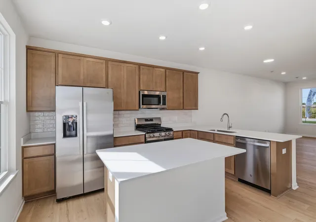 Photo 3 of Townhouse for sale at 1603 Parkside Ln #G, Dyer, IN 46311 | MLS# 844534 | Listing updated on 2026-09-23