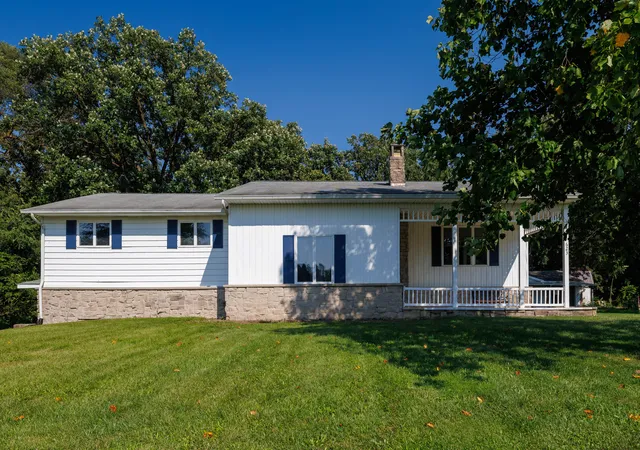 Photo 2 of Sale Pending at 623 N Ohio St, Remington, IN 47977 | MLS# 844551 | Listing updated on 2026-09-19