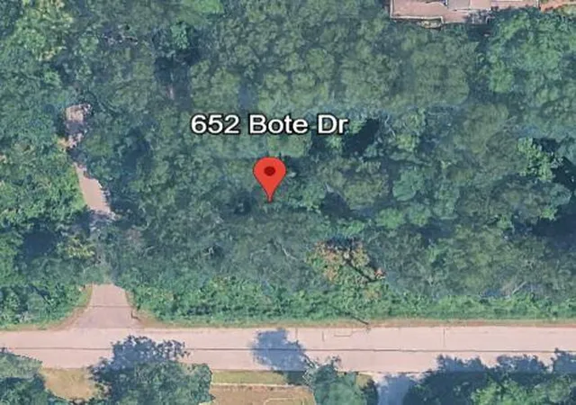 Photo 1 of Land for sale at 652 Bote Dr, Chesterton, IN 46304 | MLS# 844872 | Listing updated on 2026-09-21