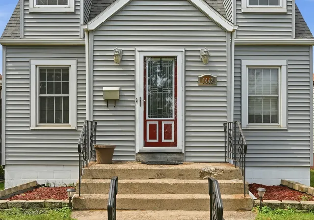 Photo 2 of Single family home for sale at 1442 Warwick Ave, Whiting, IN 46394 | MLS# 844695 | Listing updated on 2026-09-07