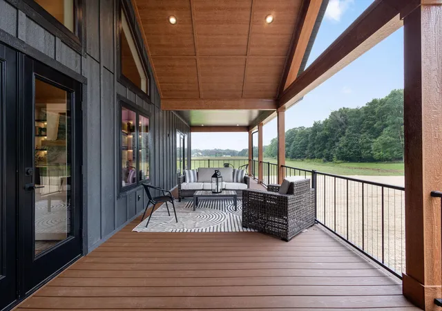 Photo 3 of Single family home for sale at 474 Stonebridge Pkwy, Valparaiso, IN 46383 | MLS# 845533 | Listing updated on 2026-09-21