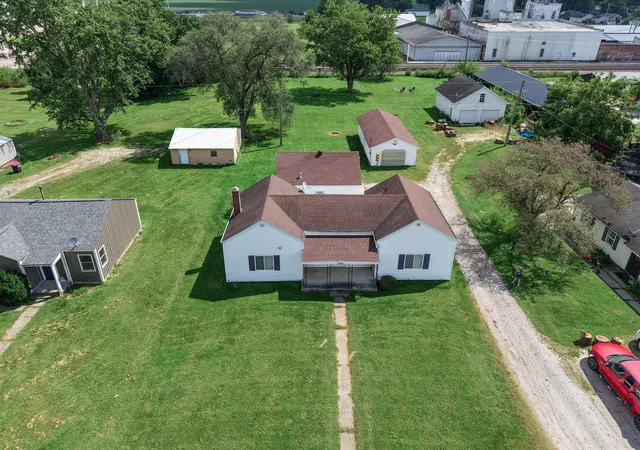 Photo 3 of Single family home for sale at 210 N Prairie St #A, Brookston, IN 47923 | MLS# 844651 | Listing updated on 2026-09-01