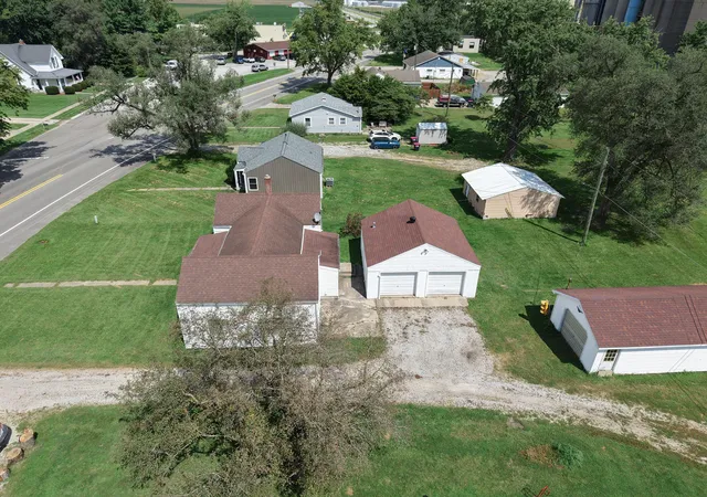Photo 4 of Single family home for sale at 210 N Prairie St #A, Brookston, IN 47923 | MLS# 844651 | Listing updated on 2026-09-01