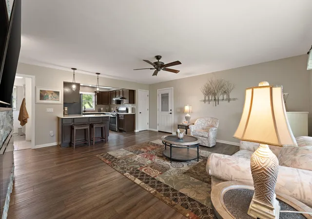 Photo 3 of Sale Pending at 130 S 300 West, Valparaiso, IN 46385 | MLS# 844582 | Listing updated on 2026-09-04