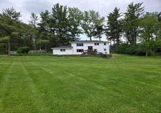 Photo 3 of Single family home for sale at 15100 White Oak Ave, Lowell, IN 46356 | MLS# 844637 | Listing updated on 2026-09-07