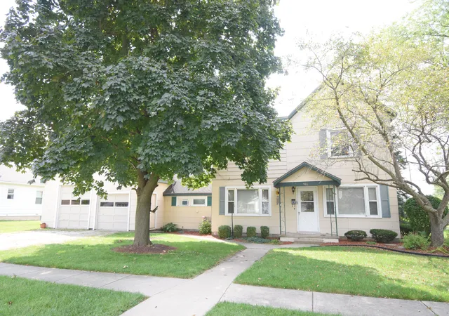 Photo 1 of Sale Pending at 401 E Angelica St, Rensselaer, IN 47978 | MLS# 844601 | Listing updated on 2026-09-02