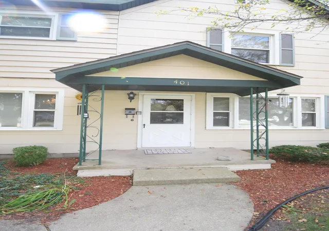 Photo 3 of Sale Pending at 401 E Angelica St, Rensselaer, IN 47978 | MLS# 844601 | Listing updated on 2026-09-02